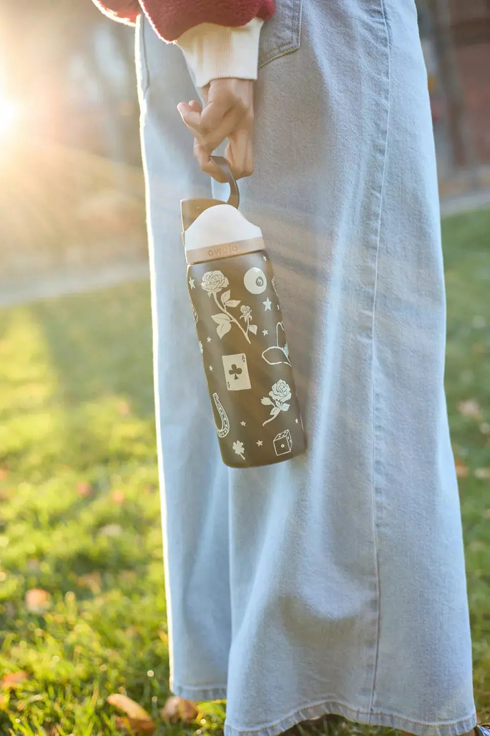 Owala UO Exclusive FreeSip 32 oz Water Bottle owaloo